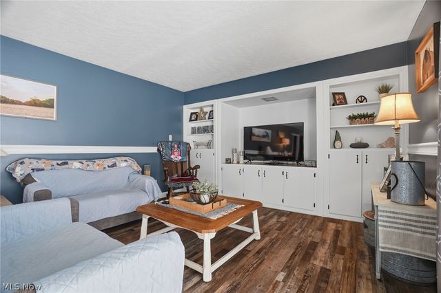 4001 Carpenter Road, Ashtabula, OH 44004