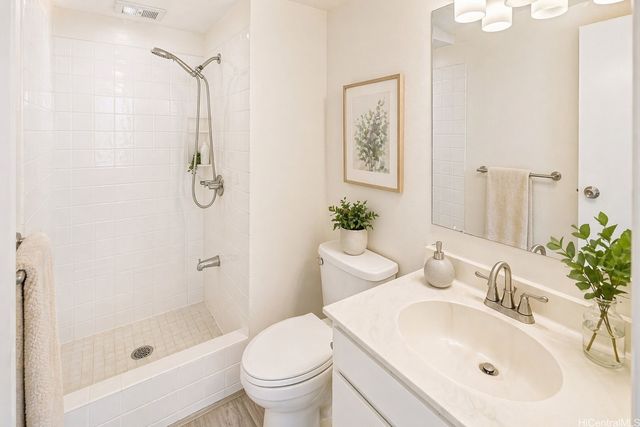 98-099 Uao Place 2004, Aiea, HI 96701