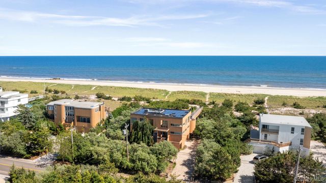 559 Dune Road, Westhampton, NY 11978