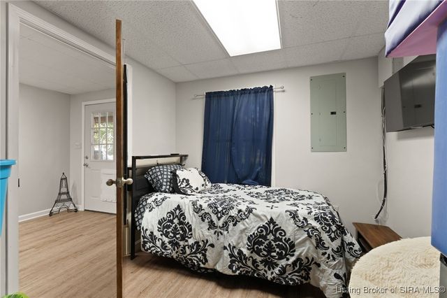 9404 Hunters Ridge Drive, Georgetown, IN 47122