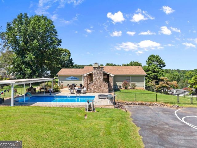 4006 Summit Chase, Gainesville, GA 30506
