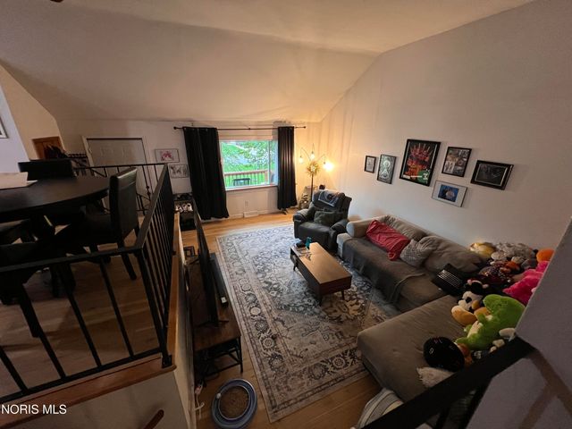 129 Melody Lane, Toledo, OH 43615