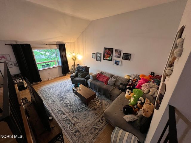 129 Melody Lane, Toledo, OH 43615