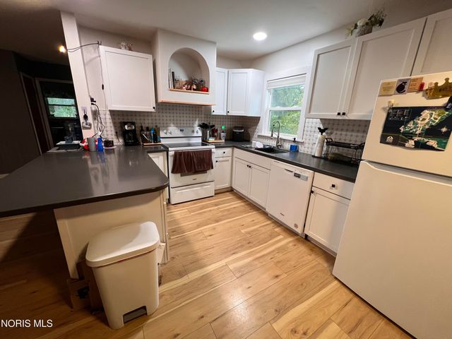 129 Melody Lane, Toledo, OH 43615