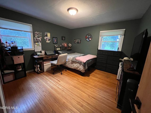 129 Melody Lane, Toledo, OH 43615
