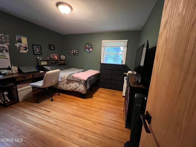 129 Melody Lane, Toledo, OH 43615
