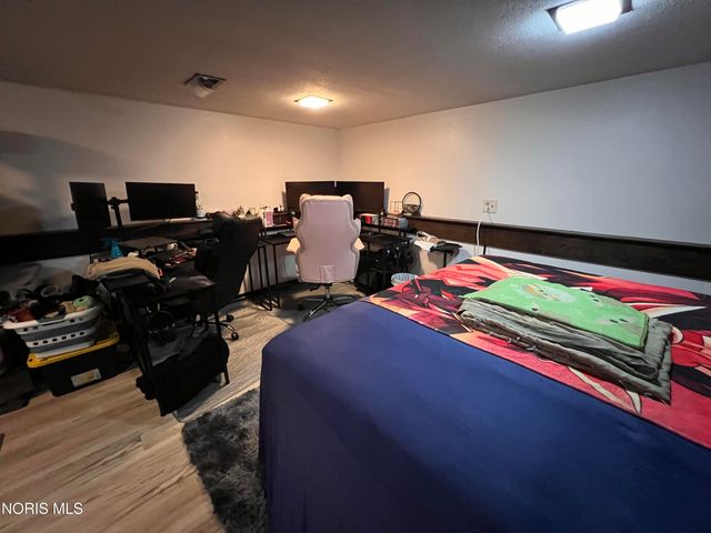 129 Melody Lane, Toledo, OH 43615