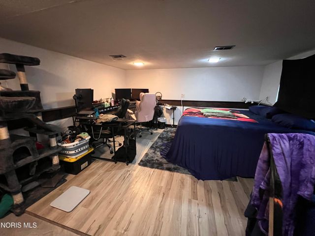 129 Melody Lane, Toledo, OH 43615