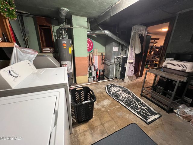 129 Melody Lane, Toledo, OH 43615