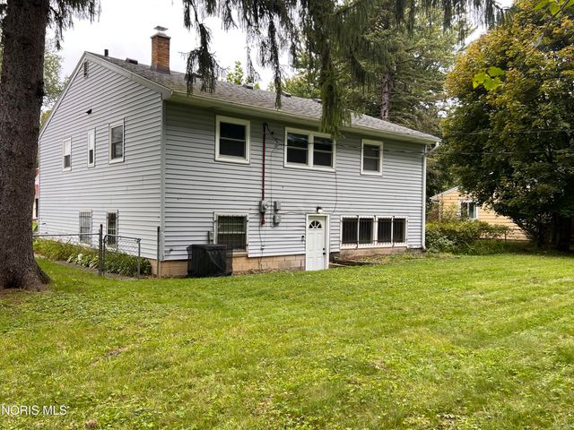 129 Melody Lane, Toledo, OH 43615
