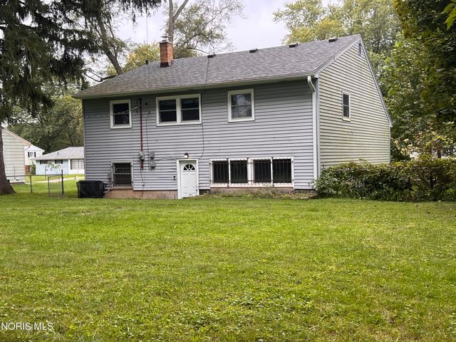 129 Melody Lane, Toledo, OH 43615