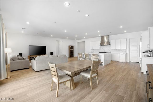 6162 Twilight Falls Court, Las Vegas, NV 89130