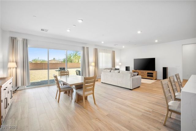 6162 Twilight Falls Court, Las Vegas, NV 89130