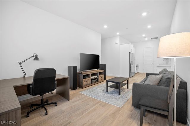 6162 Twilight Falls Court, Las Vegas, NV 89130