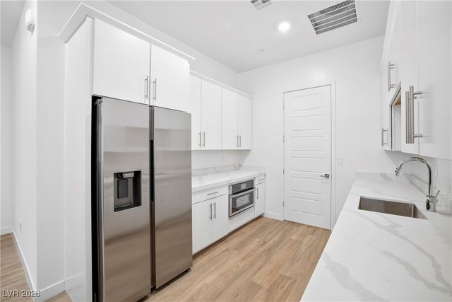 6162 Twilight Falls Court, Las Vegas, NV 89130