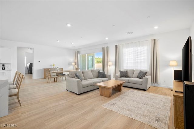 6162 Twilight Falls Court, Las Vegas, NV 89130