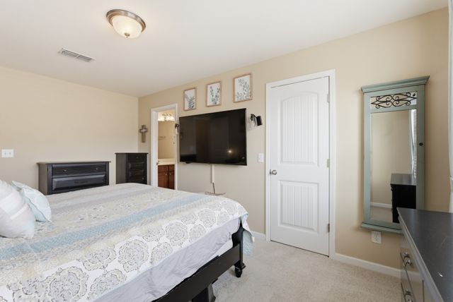 1421 Riverbrook Dr, Hermitage, TN 37076