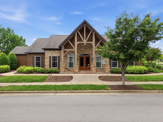 1421 Riverbrook Dr, Hermitage, TN 37076