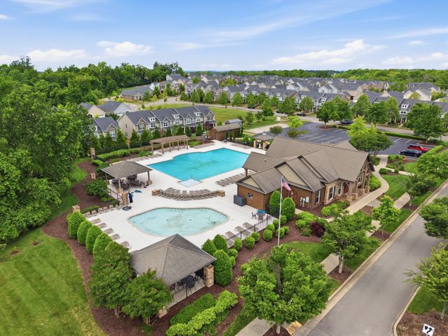 1421 Riverbrook Dr, Hermitage, TN 37076