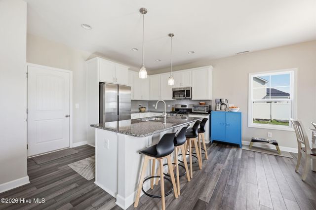 966 Appaloosa Trail, Grimesland, NC 27837
