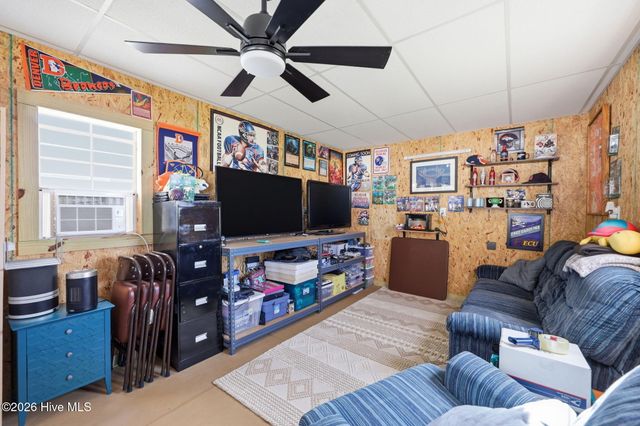 966 Appaloosa Trail, Grimesland, NC 27837