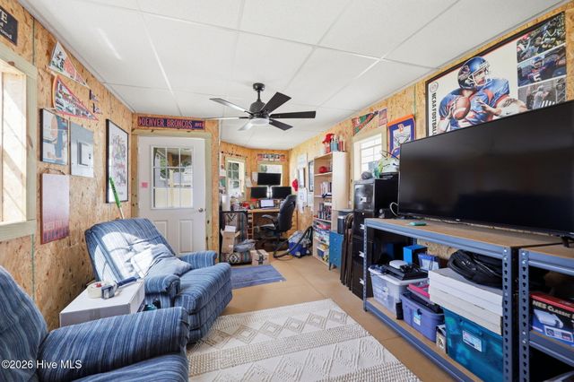 966 Appaloosa Trail, Grimesland, NC 27837