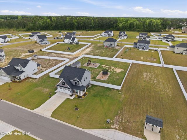 966 Appaloosa Trail, Grimesland, NC 27837