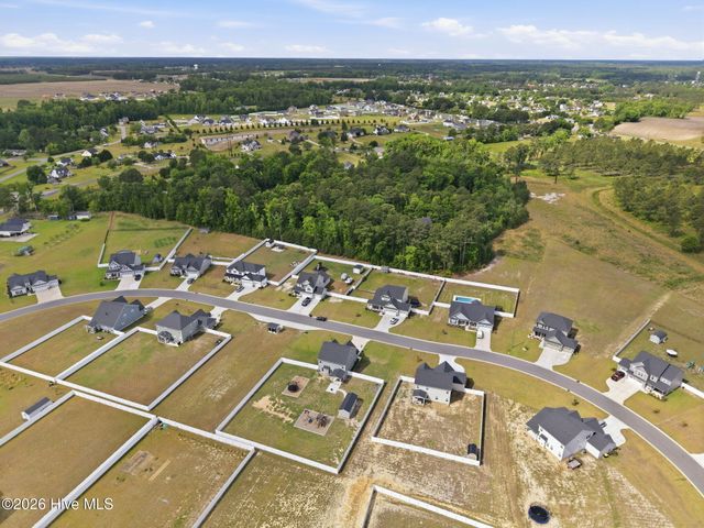 966 Appaloosa Trail, Grimesland, NC 27837