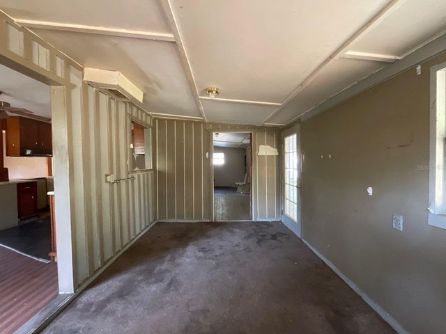 8233 NE HIGHWAY 353, Old Town, FL 32680