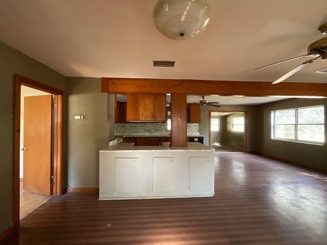 8233 NE HIGHWAY 353, Old Town, FL 32680