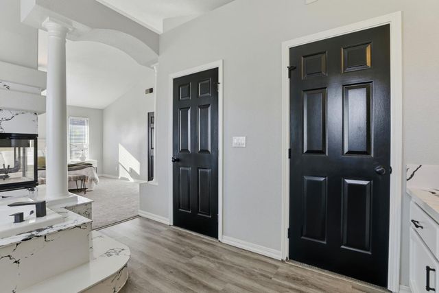 7300 Saltgrass Way, Elk Grove, CA 95758