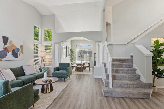 7300 Saltgrass Way, Elk Grove, CA 95758