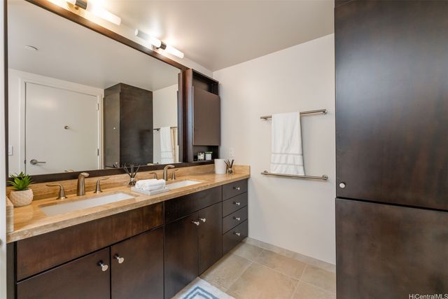 1189 Waimanu Street 1605, Honolulu, HI 96814