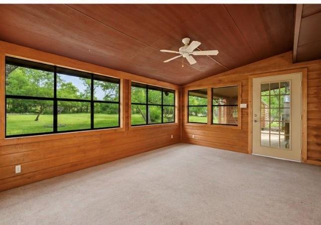 300 W Sequoia SPUR, Georgetown, TX 78628