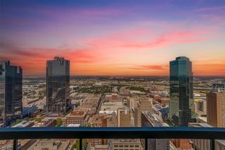500 Throckmorton Street 3201, Fort Worth, TX 76102