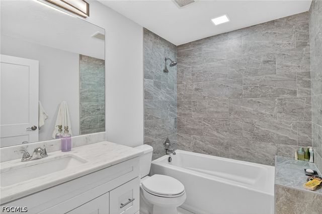 15371 River Vista DR 803, North Fort Myers, FL 33917