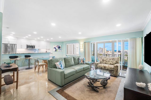 86 Macfarlane Drive 9-h, Delray Beach, FL 33483