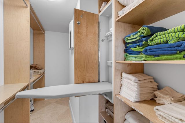 86 Macfarlane Drive 9-h, Delray Beach, FL 33483