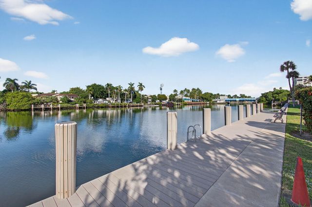 86 Macfarlane Drive 9-h, Delray Beach, FL 33483