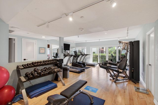 86 Macfarlane Drive 9-h, Delray Beach, FL 33483