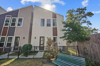 594 Janisch Road, Houston, TX 77018
