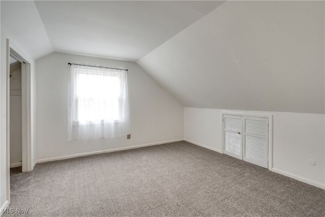 1219 Curtis Avenue, Cuyahoga Falls, OH 44221