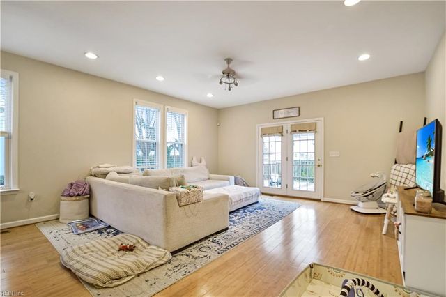 6339 Alexander ST, Norfolk, VA 23513