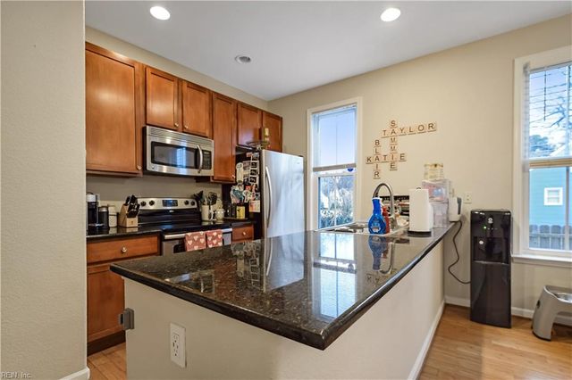 6339 Alexander ST, Norfolk, VA 23513