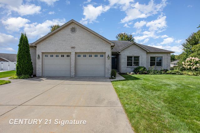 6893 Wild Pine Circle Circle, Saginaw, MI 48603