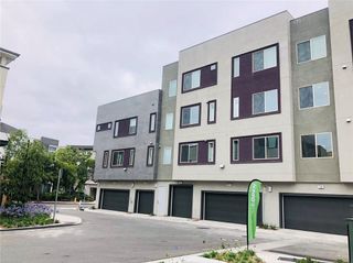 221 Bowery, Irvine, CA 92612