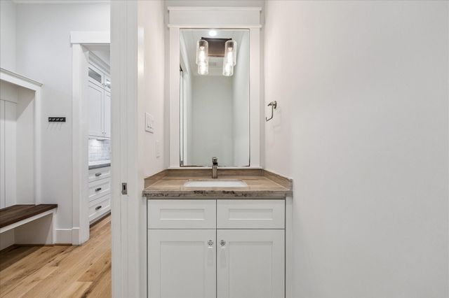 1231 Waverly Street A, Houston, TX 77008