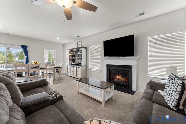 11707 Amara Dr, Chesterfield, VA 23838