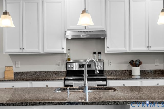 11707 Amara Dr, Chesterfield, VA 23838