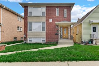2119 S Grove Street, Blue Island, IL 60406